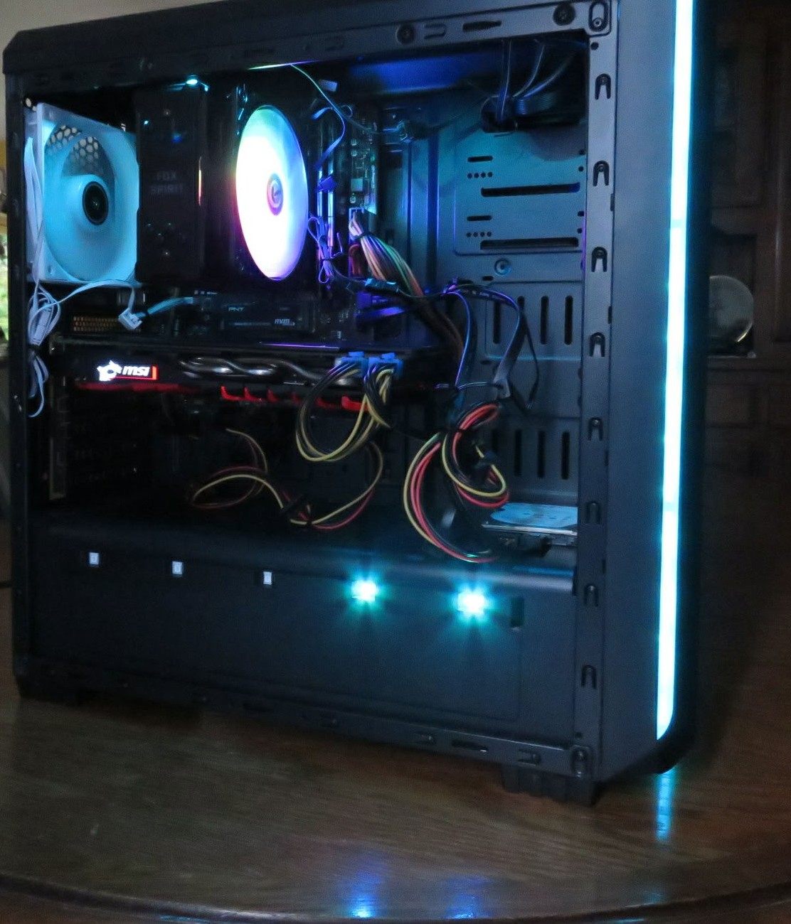 PC Gamer Ryzen 5 2600 GTX 1070 8 Go 16 Go DDR4 M2 250 Go + 250 Go W11 09